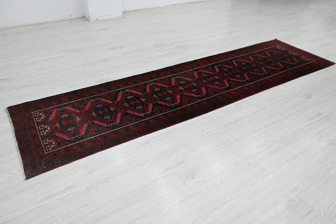 black Runner rug 2' 6" x 9' 10"