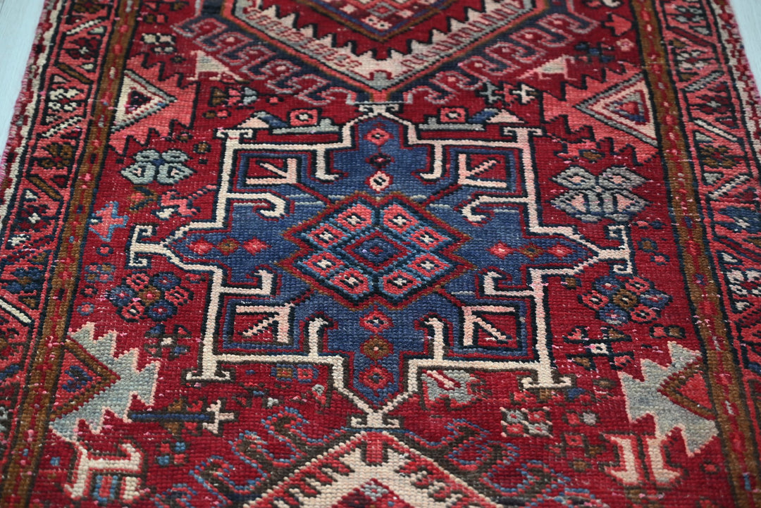 red Runner rug 2' 11" x 10' 9"