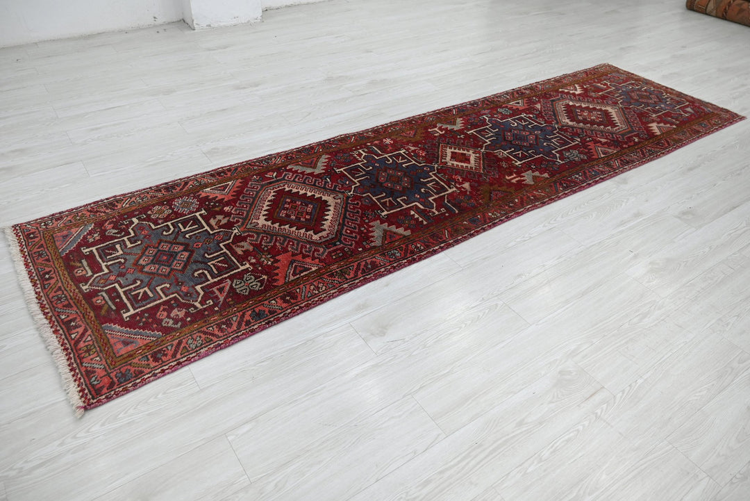 red Runner rug 2' 11" x 10' 9"