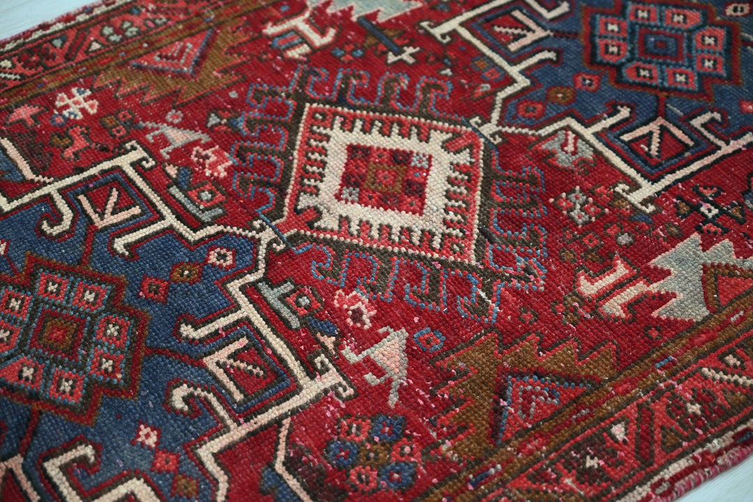 red Runner rug 2' 11" x 10' 9"