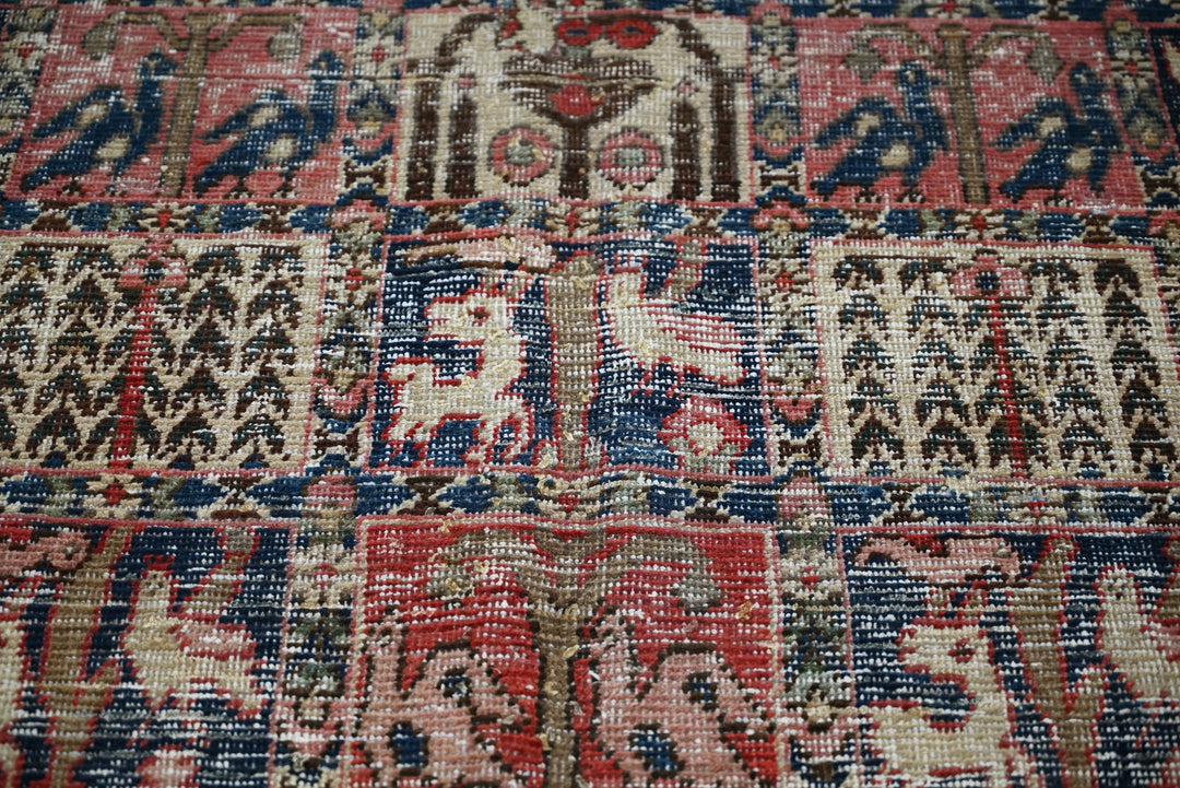 red Medium rug 5' 4" x 7' 8"