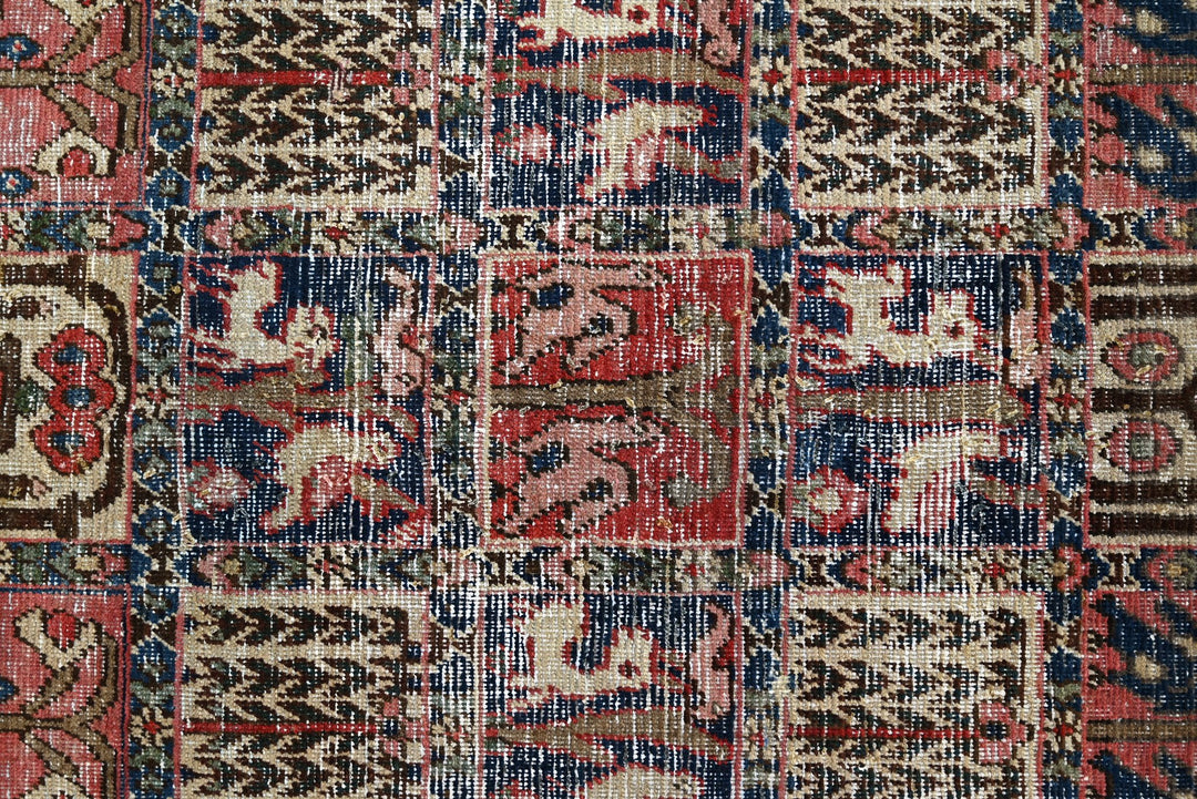 red Medium rug 5' 4" x 7' 8"