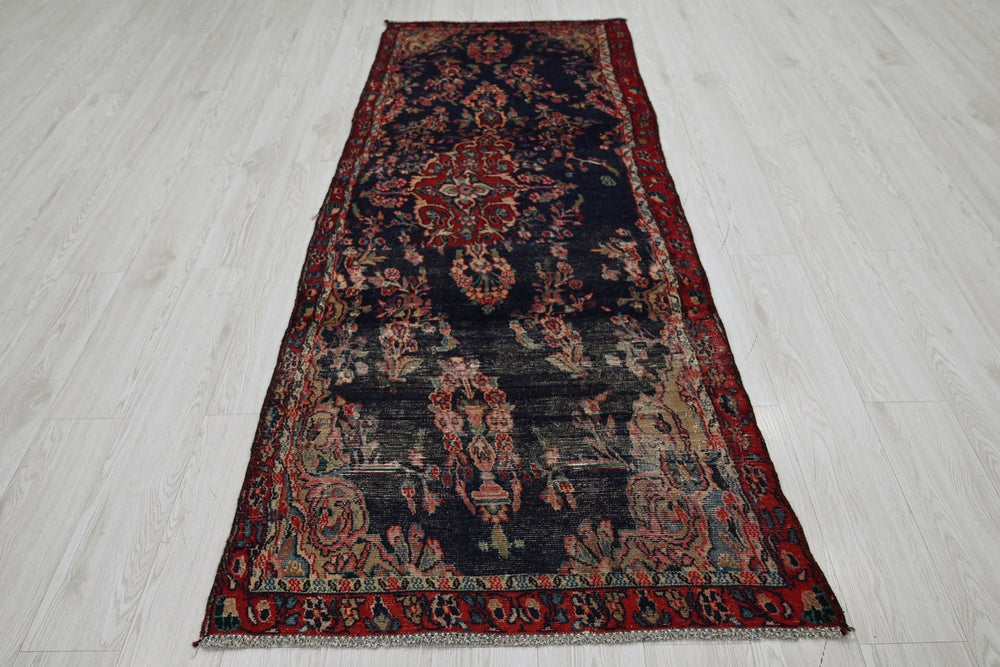 blue Medium rug 2' 9" x 7' 5"