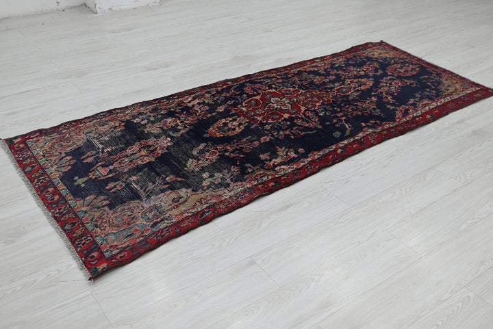 blue Medium rug 2' 9" x 7' 5"