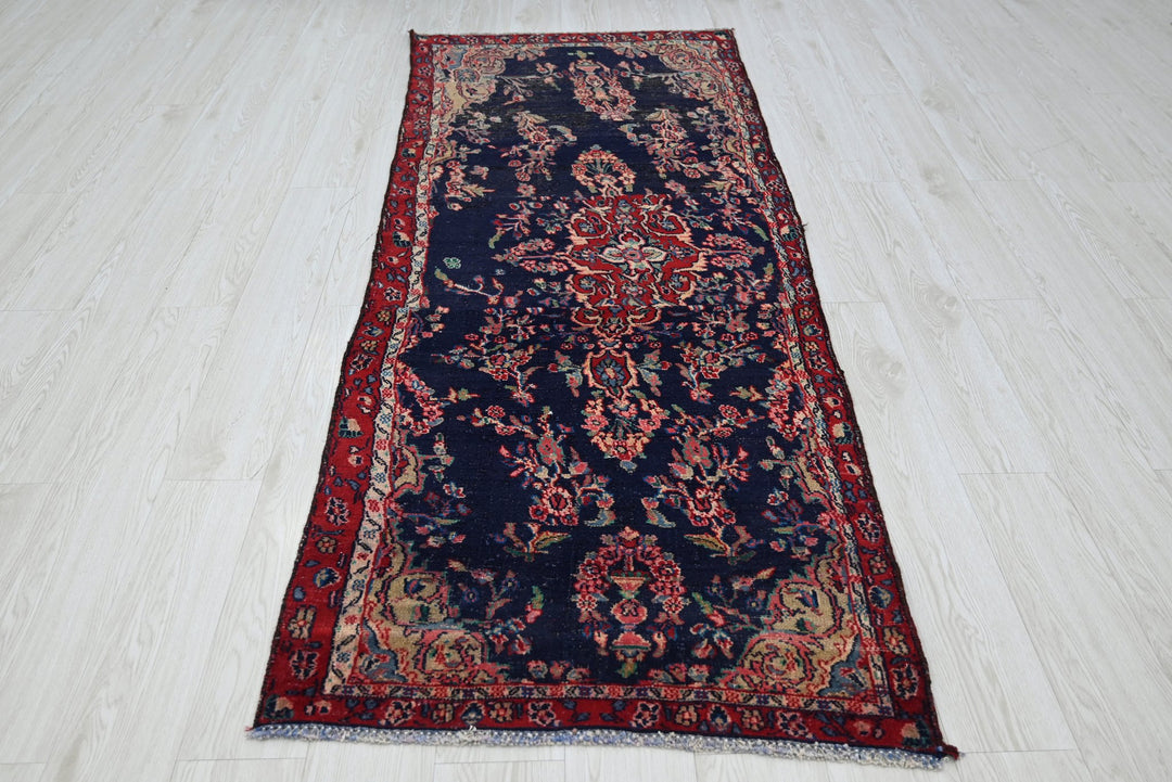 blue Medium rug 2' 9" x 7' 5"