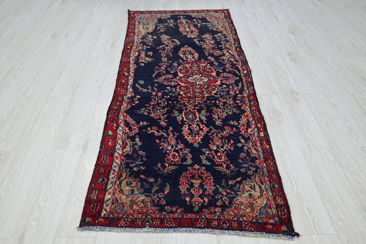 blue Medium rug 2' 9" x 7' 5"