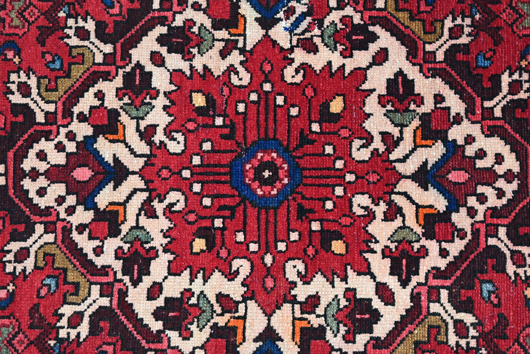 red Runner rug 2' 4" x 8' 3"