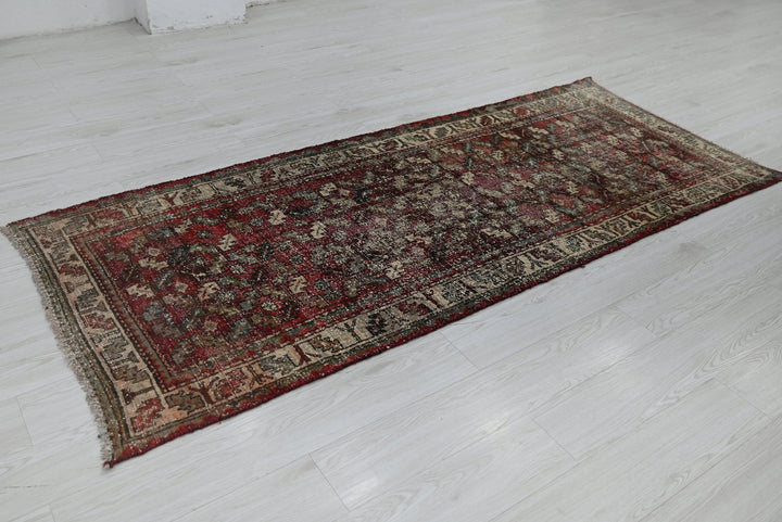 red Runner rug 3' 2" x 7' 7"