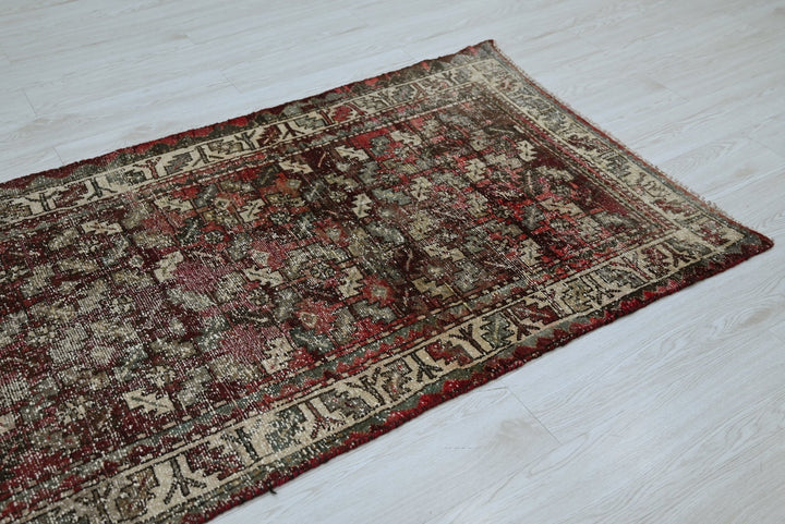 red Runner rug 3' 2" x 7' 7"
