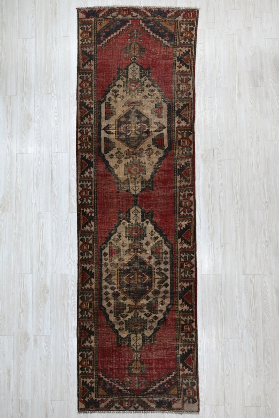 red Runner rug 3' 2" x 9' 10"