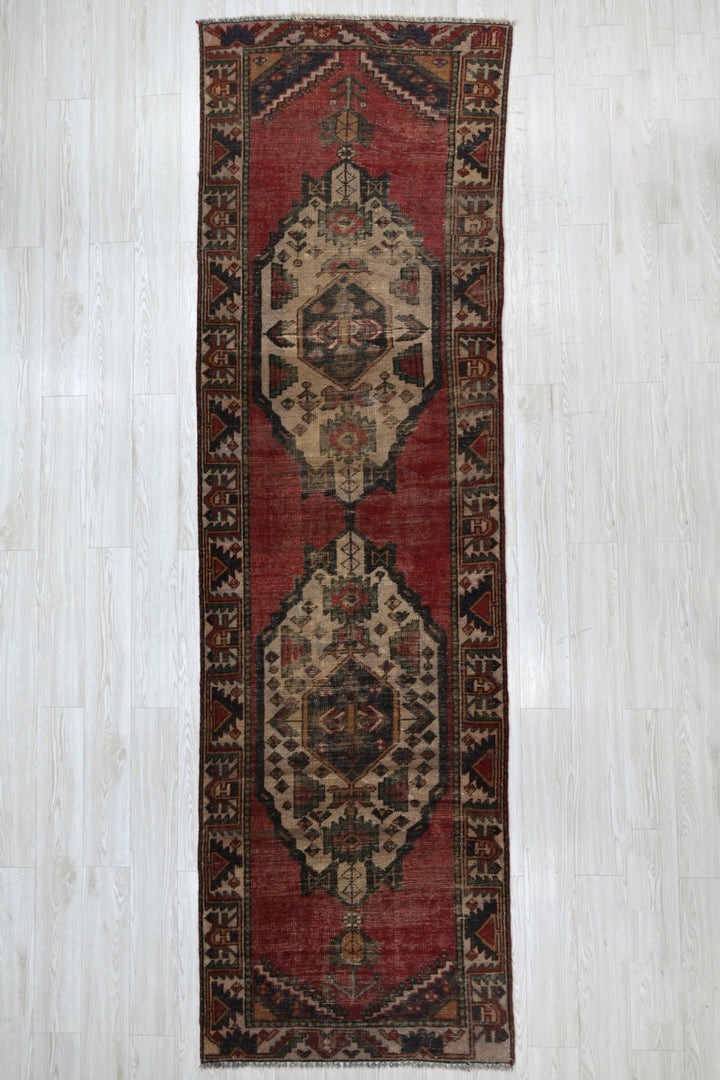red Runner rug 3' 2" x 9' 10"