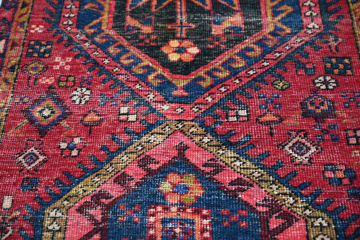 red Runner rug 2' 11" x 9' 11"