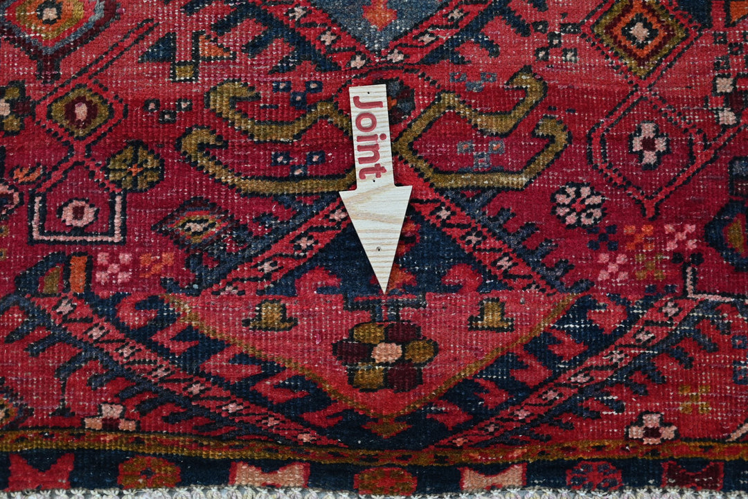 red Runner rug 2' 11" x 9' 11"