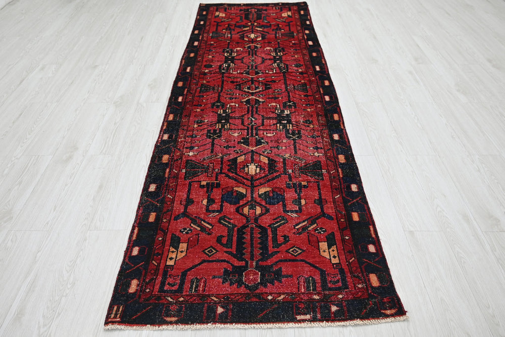 red Runner rug 3' 2" x 9' 5"