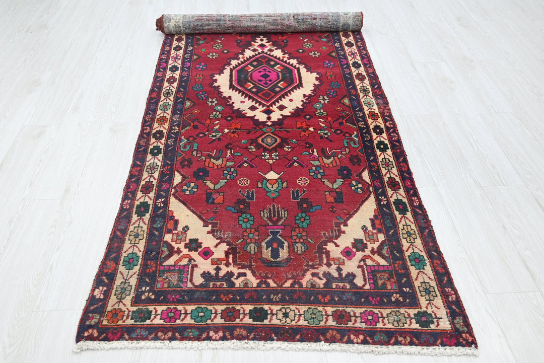 red Runner rug 3' 3" x 9' 8"