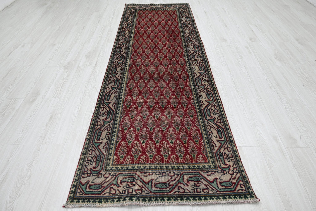 red Runner rug 3' 1" x 9' 6"