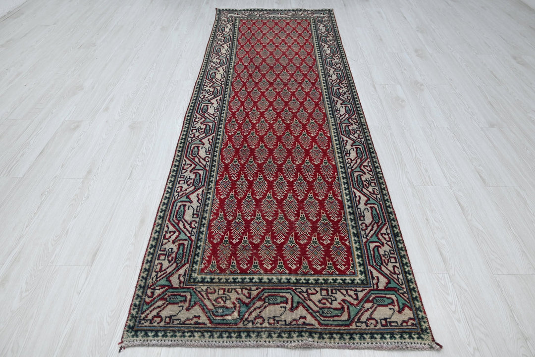 red Runner rug 3' 1" x 9' 6"