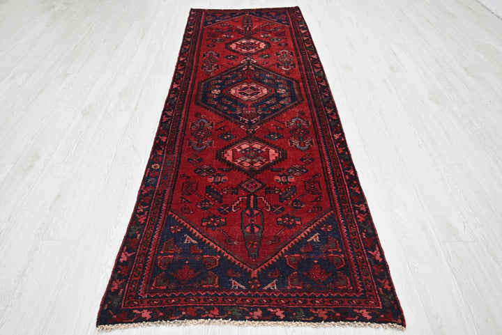 red Runner rug 3' 2" x 9' 5"