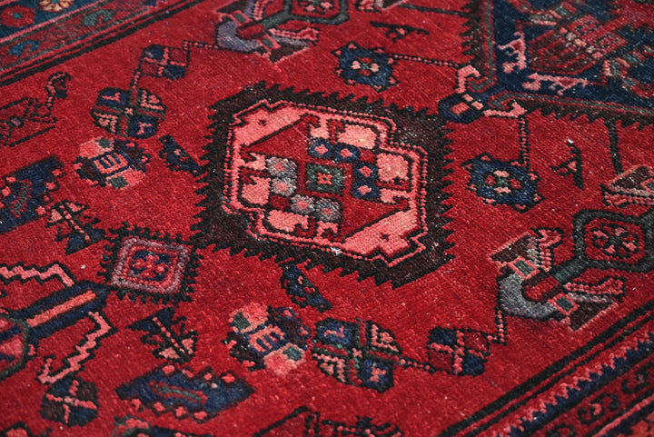 red Runner rug 3' 2" x 9' 5"
