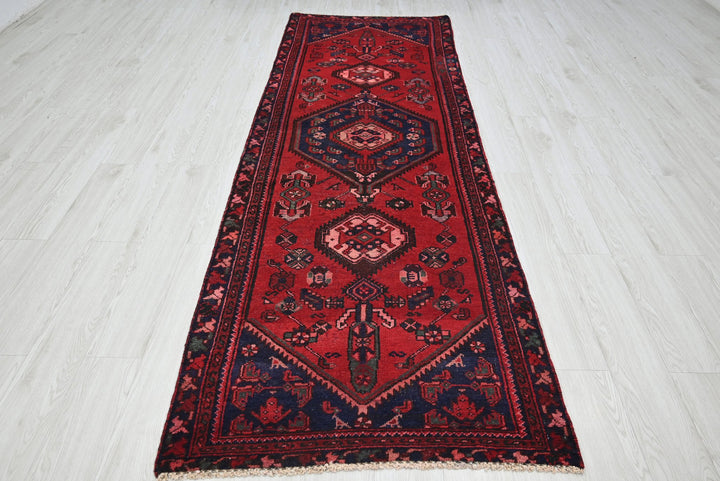 red Runner rug 3' 2" x 9' 5"