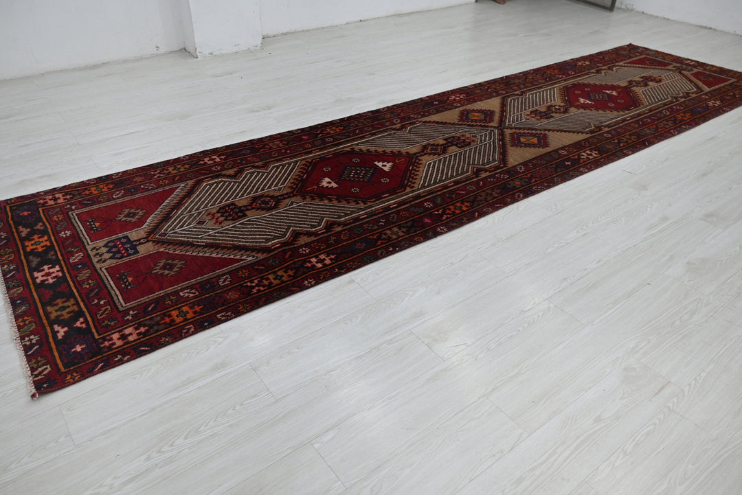 red Runner rug 3' 7" x 14' 8"