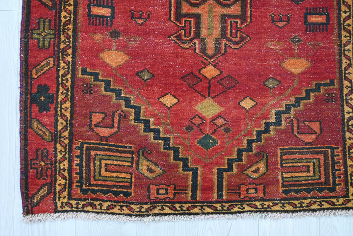 red Runner rug 3' 1" x 9' 0"