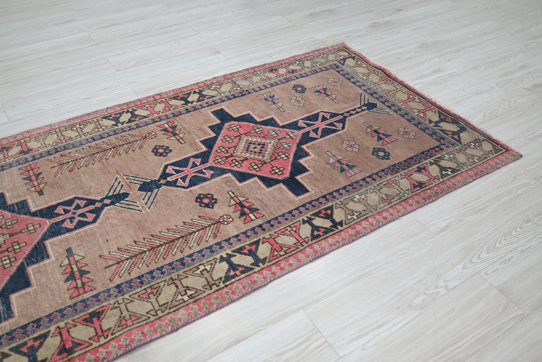 brown Runner rug 3' 3" x 9' 10"