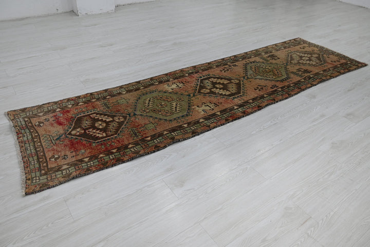 brown Runner rug 2' 7" x 9' 8"