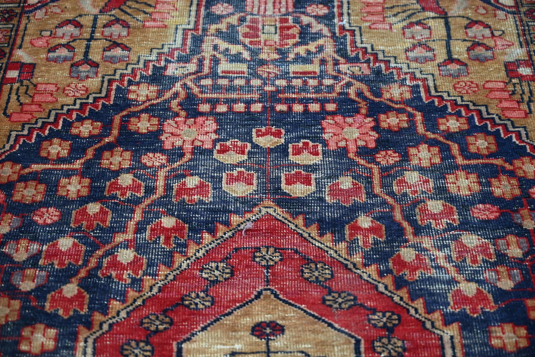blue Medium rug 4' 3" x 6' 9"