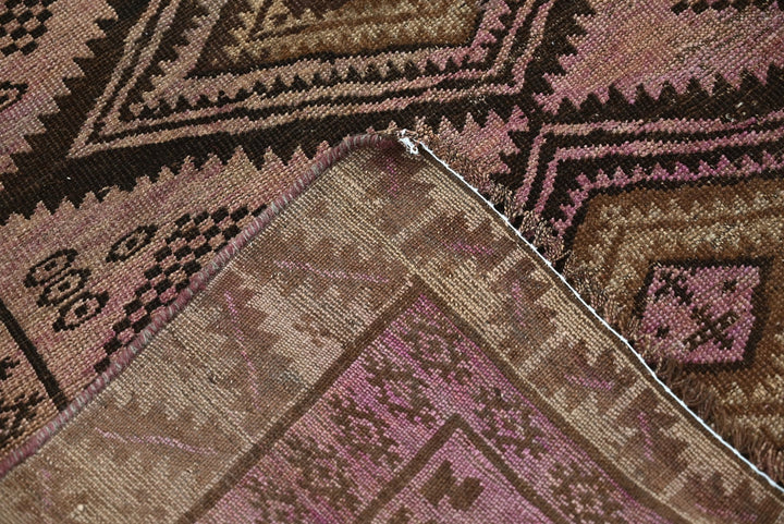 purple Medium rug 4' 0" x 6' 7"