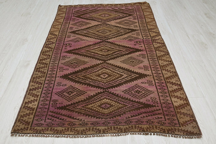 purple Medium rug 4' 0" x 6' 7"