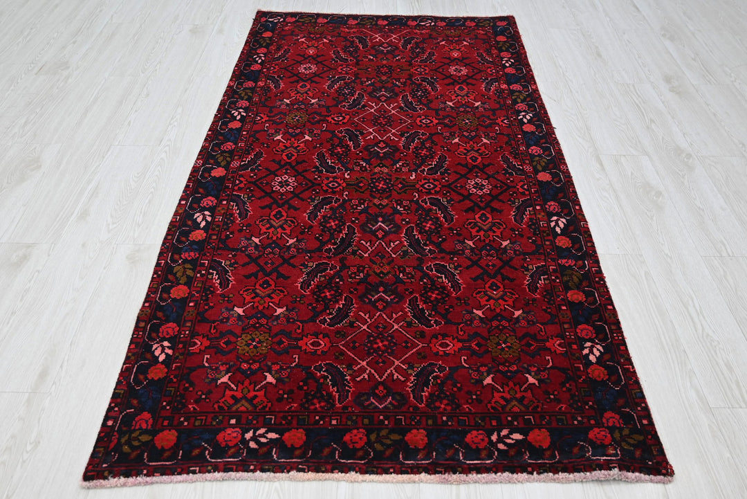 red Medium rug 3' 7" x 6' 11"