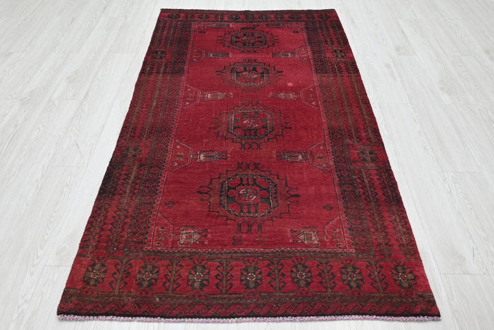 red Medium rug 3' 7" x 6' 10"