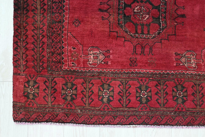 red Medium rug 3' 7" x 6' 10"