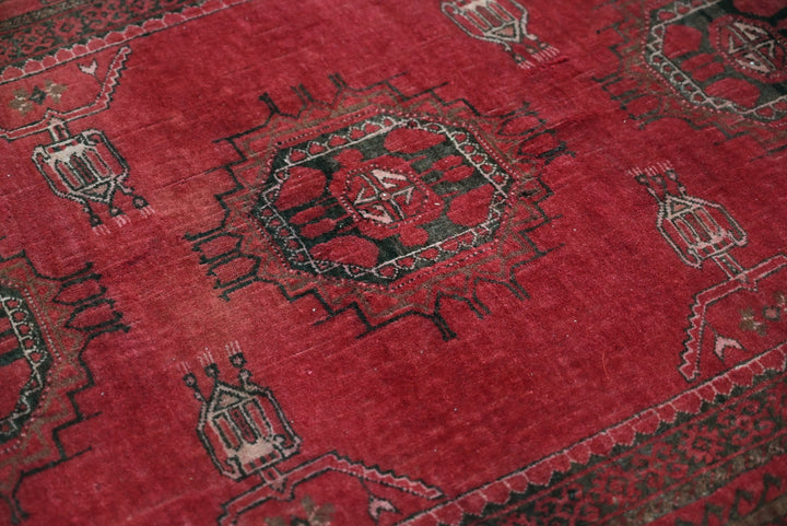 red Medium rug 3' 7" x 6' 10"