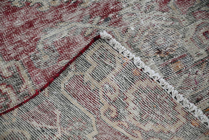 red Medium rug 3' 8" x 6' 7"