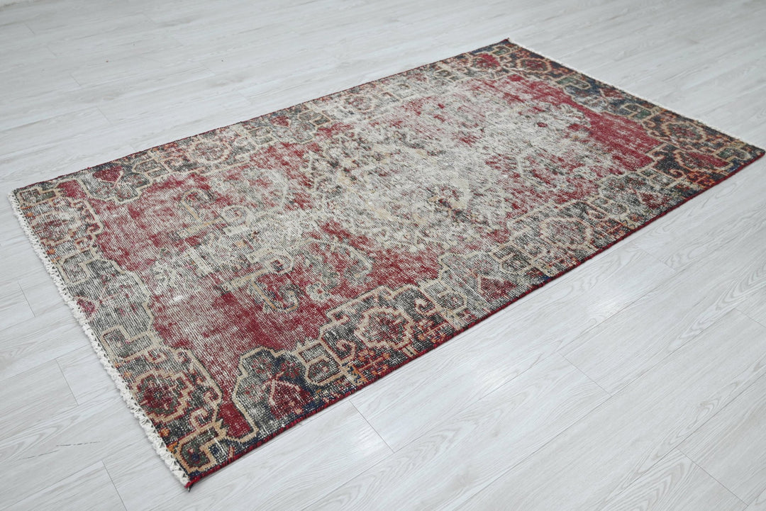 red Medium rug 3' 8" x 6' 7"