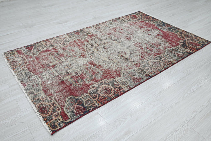 red Medium rug 3' 8" x 6' 7"
