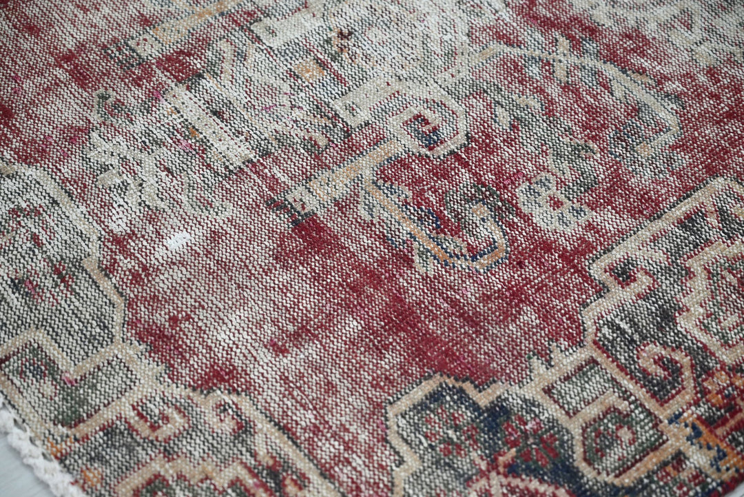 red Medium rug 3' 8" x 6' 7"