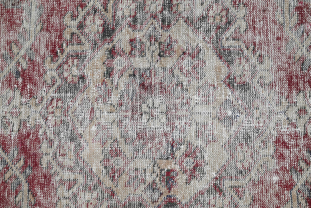 red Medium rug 3' 8" x 6' 7"