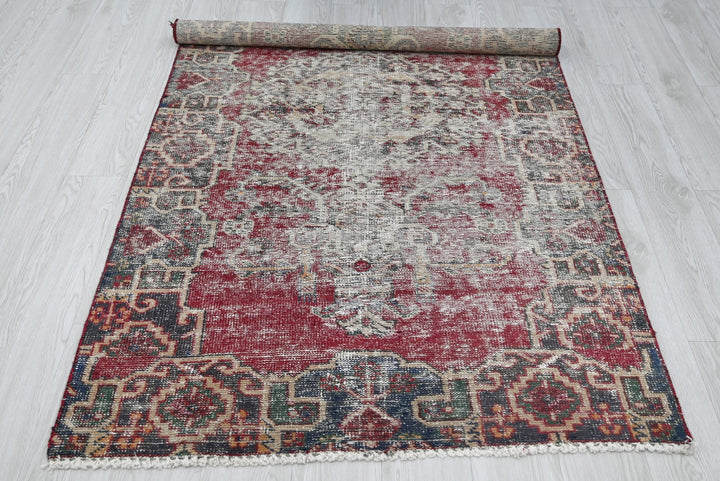 red Medium rug 3' 8" x 6' 7"