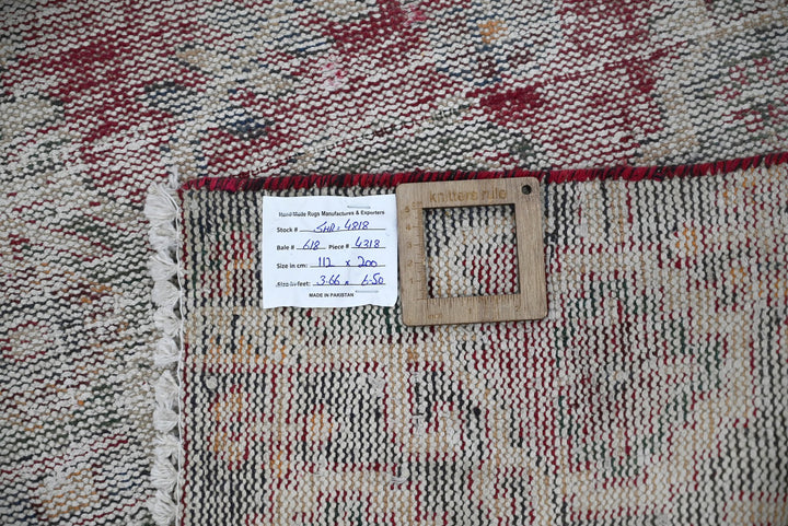 red Medium rug 3' 8" x 6' 7"