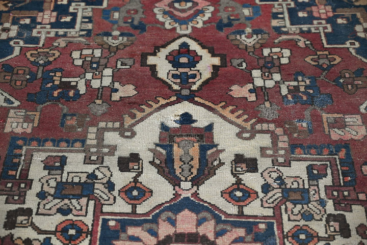 red Medium rug 4' 7" x 7' 2"