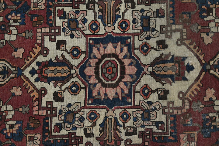 red Medium rug 4' 7" x 7' 2"