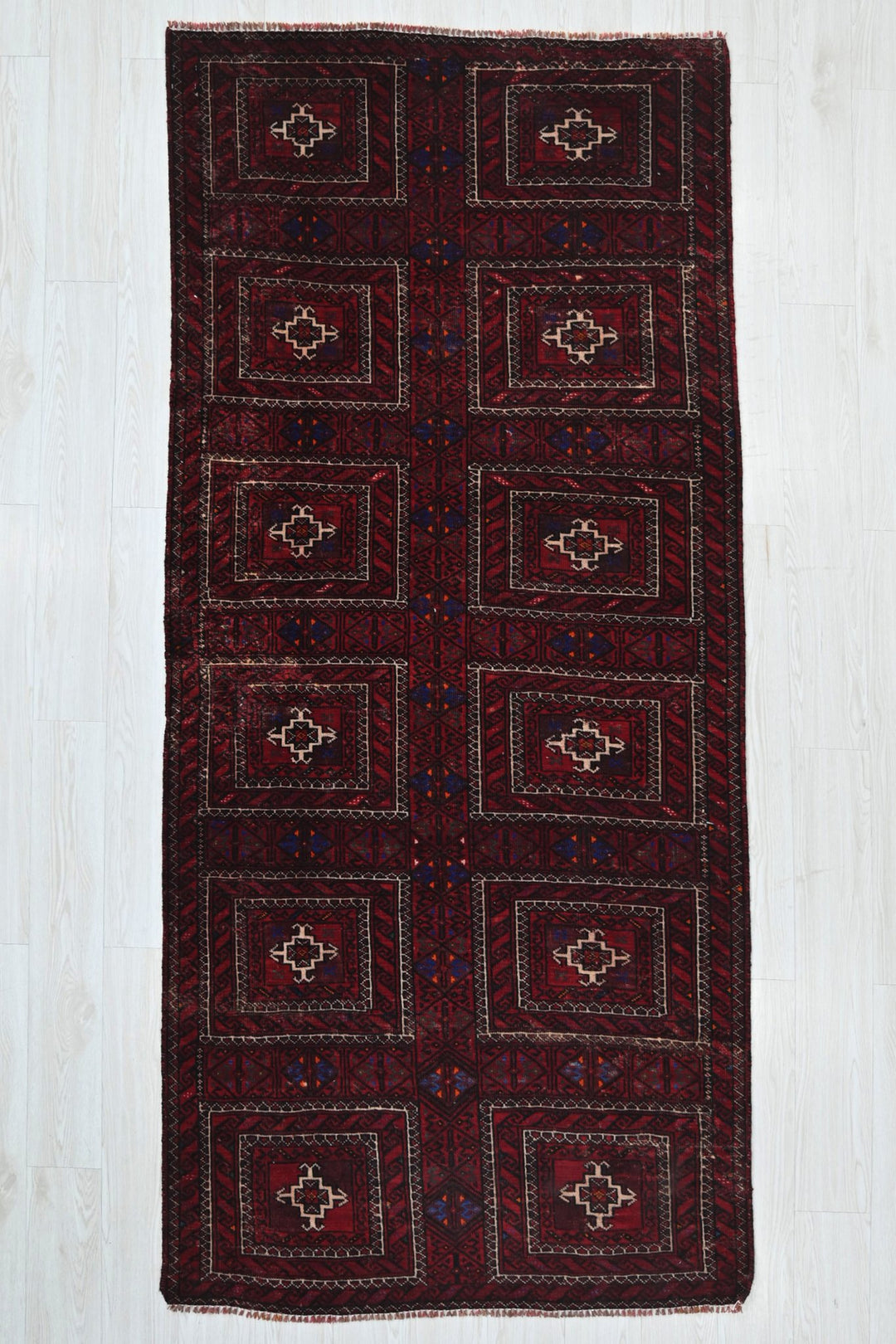 red Medium rug 3' 9" x 8' 5"