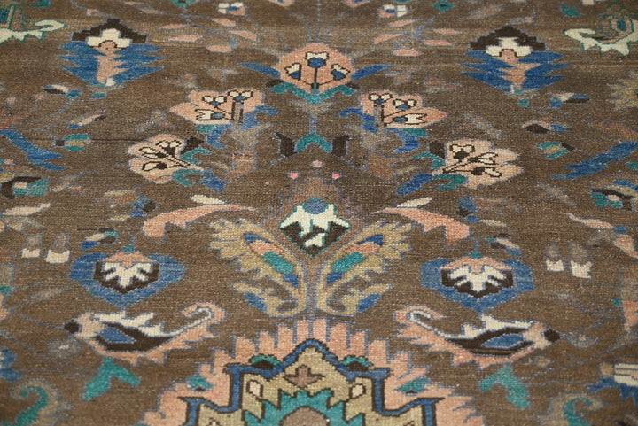 brown Medium rug 4' 11" x 9' 2"