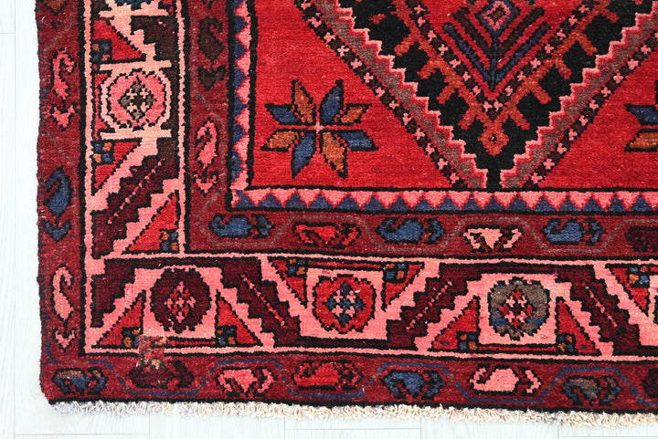 red Medium rug 3' 5" x 6' 7"
