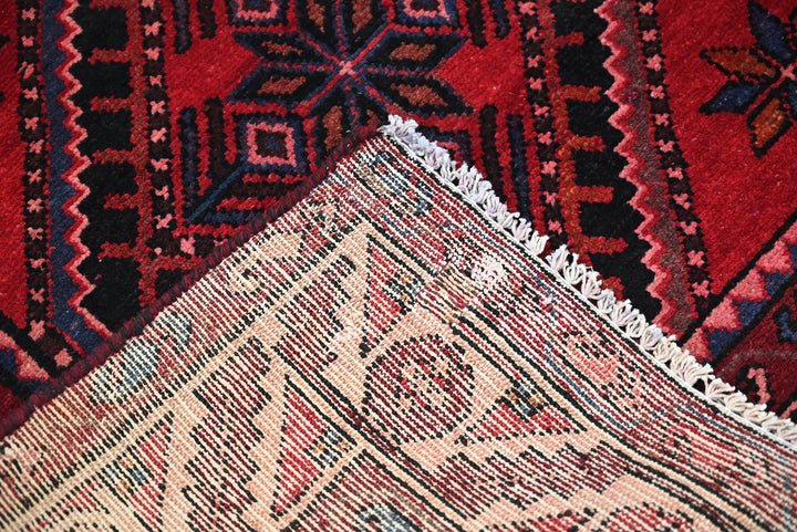 red Medium rug 3' 5" x 6' 7"