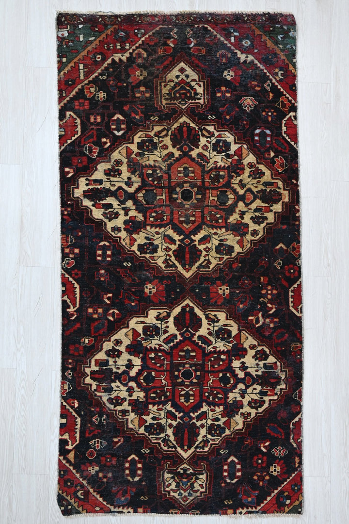black Medium rug 3' 6" x 7' 7"