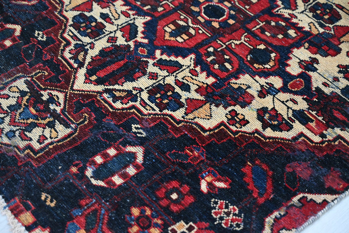 black Medium rug 3' 6" x 7' 7"